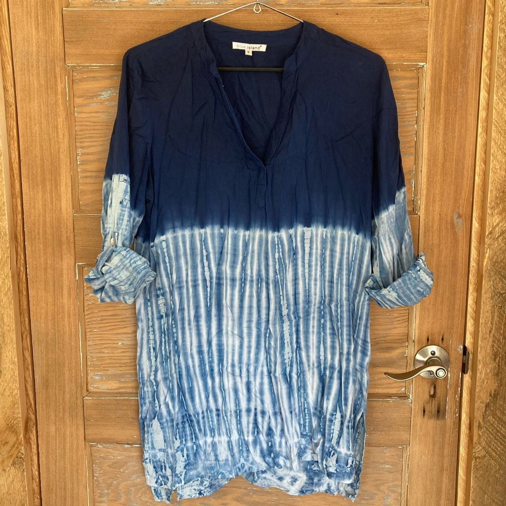 LIKE NEW Rayon Tunic